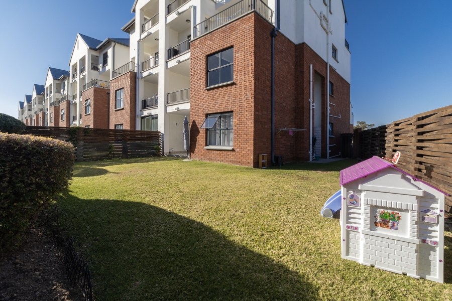 3 Bedroom Property for Sale in Greenstone Crest Gauteng