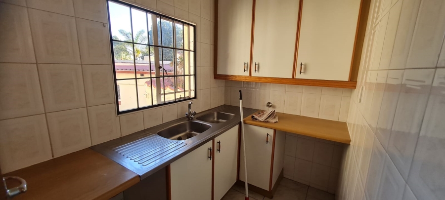 To Let 4 Bedroom Property for Rent in Eden Glen Gauteng