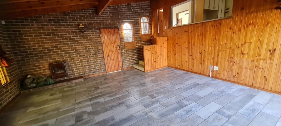 To Let 4 Bedroom Property for Rent in Eden Glen Gauteng