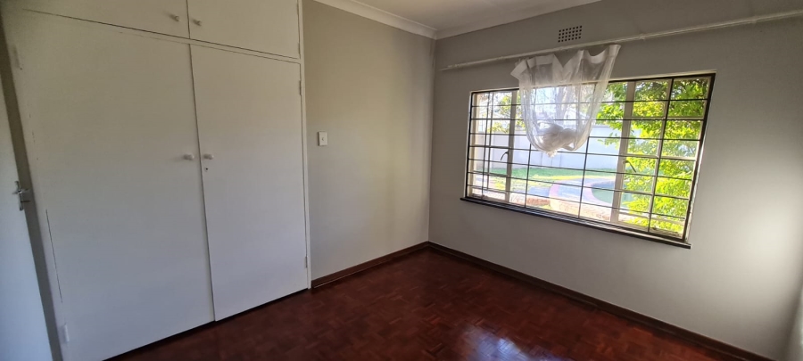 To Let 4 Bedroom Property for Rent in Eden Glen Gauteng