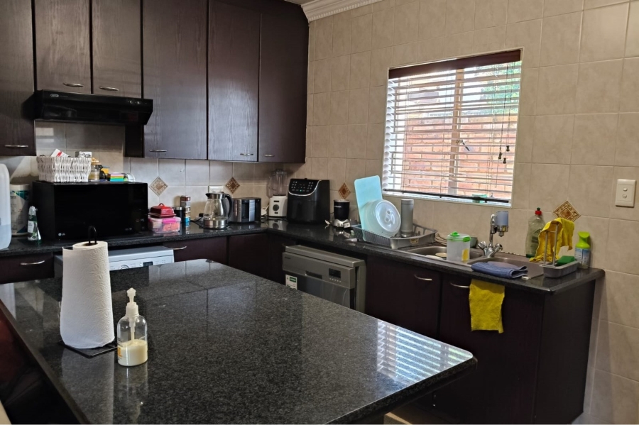 3 Bedroom Property for Sale in Kyalami Hills Gauteng