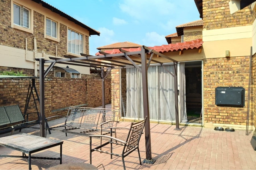 3 Bedroom Property for Sale in Kyalami Hills Gauteng