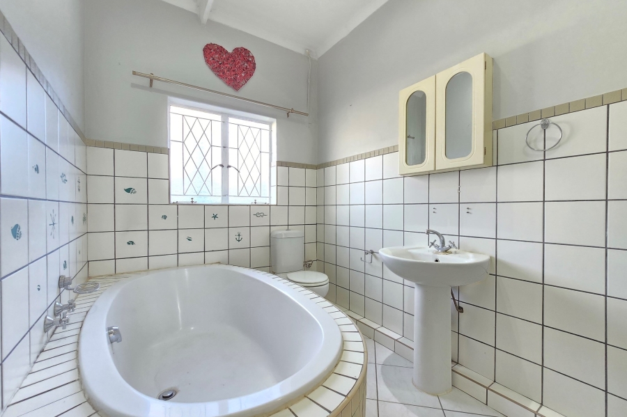 To Let 2 Bedroom Property for Rent in Ravenswood Gauteng