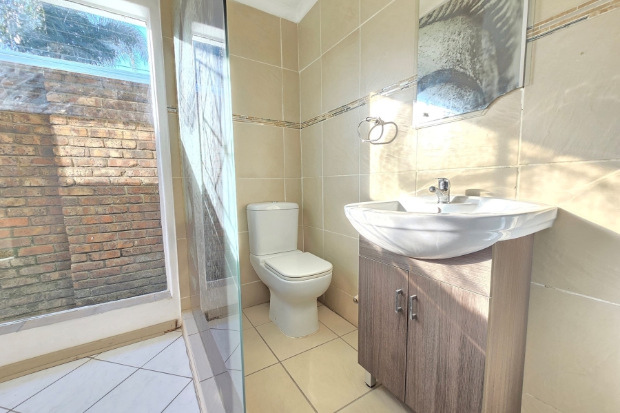 To Let 2 Bedroom Property for Rent in Ravenswood Gauteng