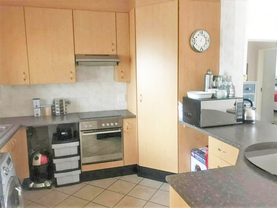 To Let 2 Bedroom Property for Rent in Rivonia Gauteng