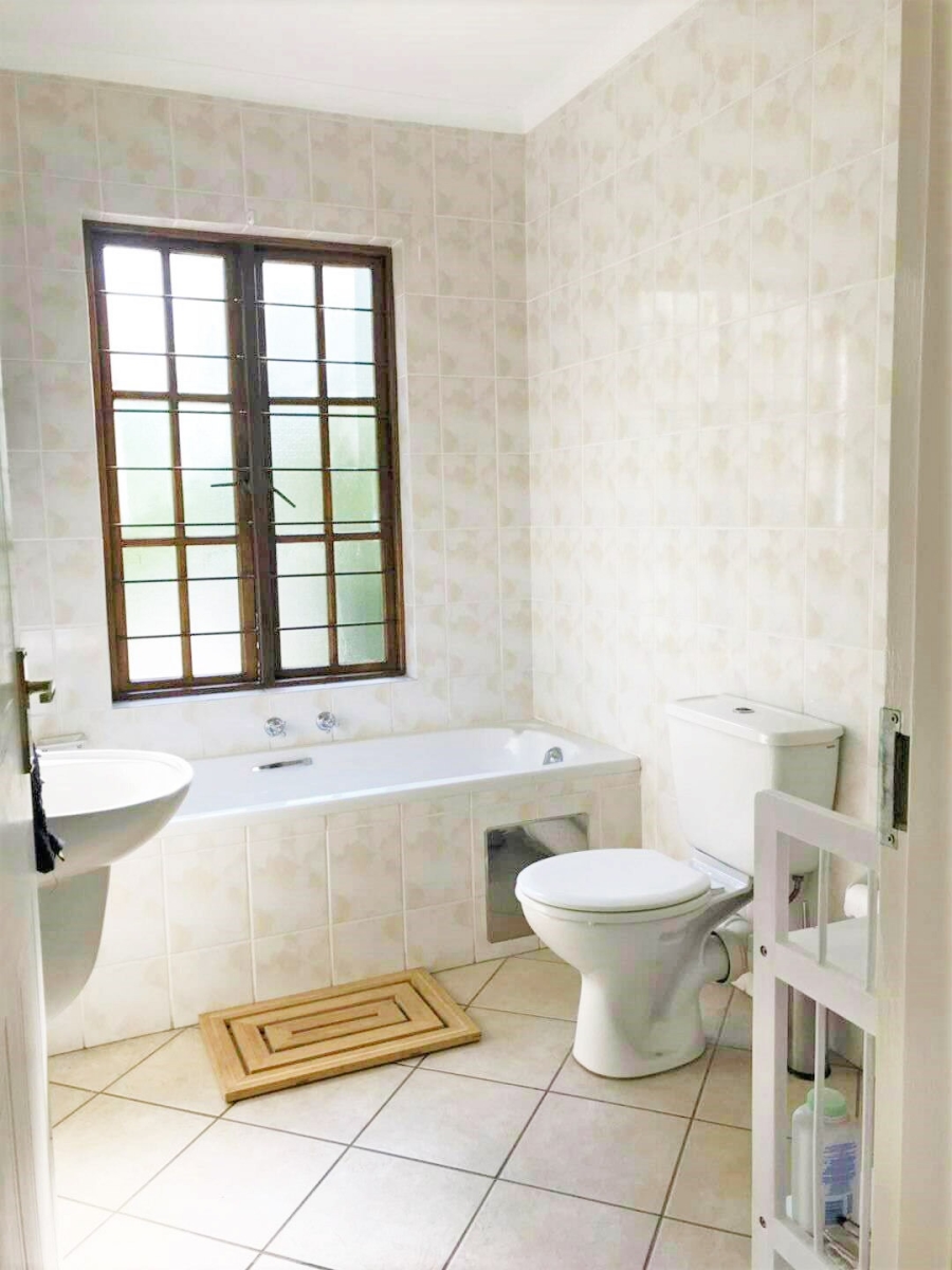 To Let 2 Bedroom Property for Rent in Rivonia Gauteng
