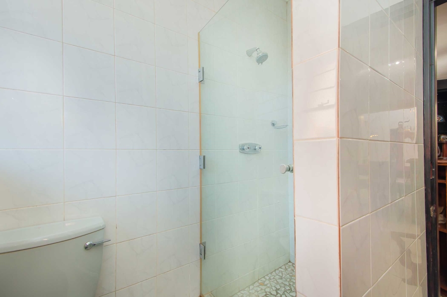 4 Bedroom Property for Sale in Strubensvallei Gauteng