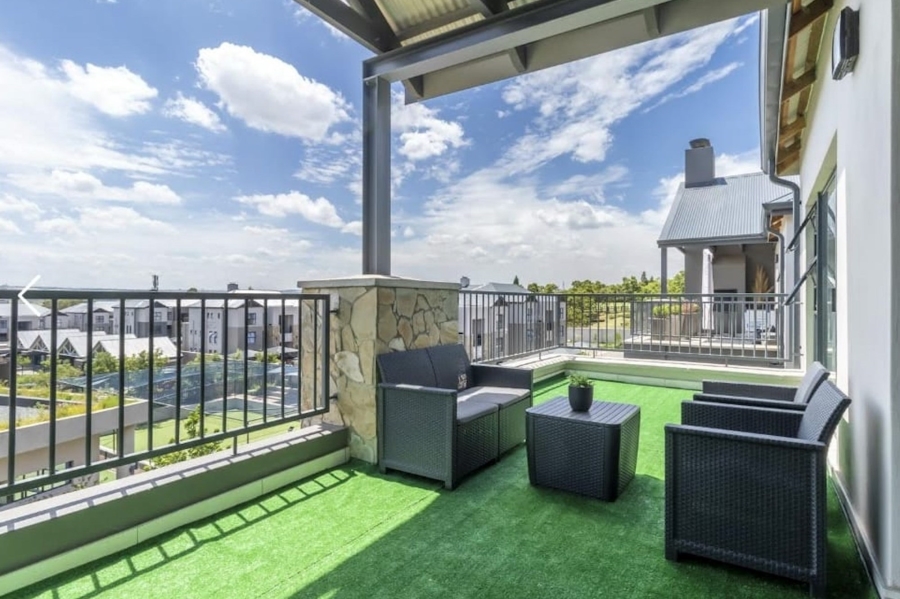 2 Bedroom Property for Sale in The Polofields Gauteng