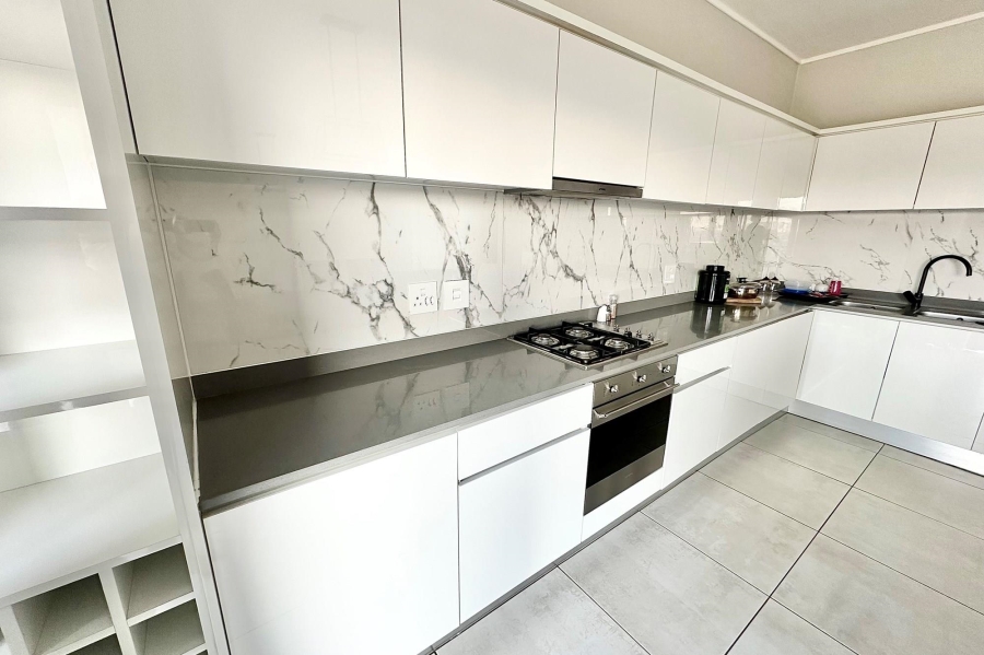 2 Bedroom Property for Sale in The Polofields Gauteng