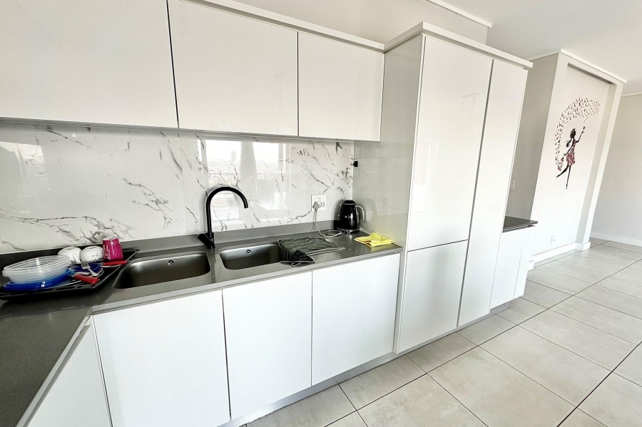2 Bedroom Property for Sale in The Polofields Gauteng