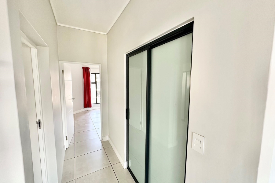 2 Bedroom Property for Sale in The Polofields Gauteng