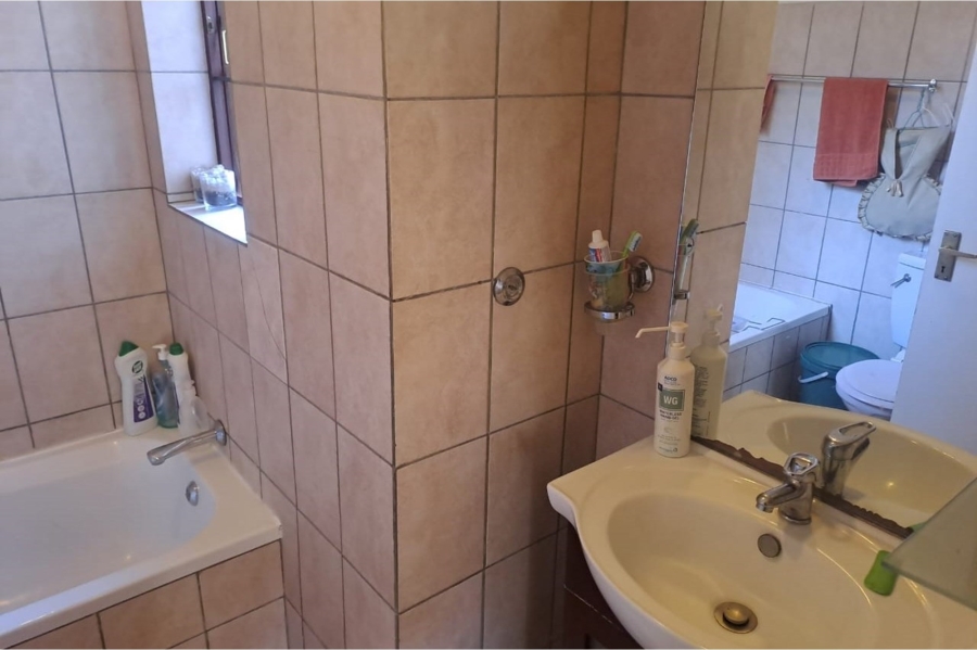 3 Bedroom Property for Sale in Equestria Gauteng