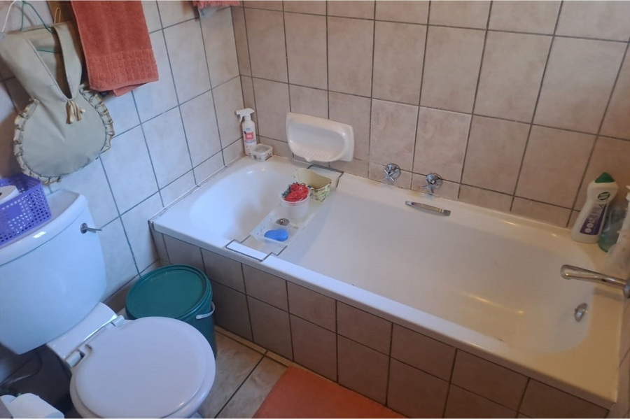 3 Bedroom Property for Sale in Equestria Gauteng