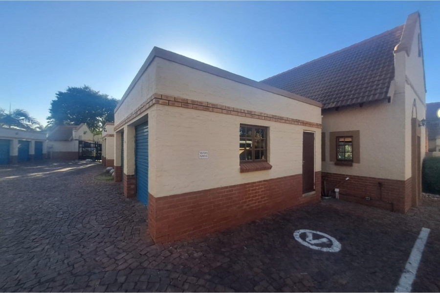 3 Bedroom Property for Sale in Equestria Gauteng