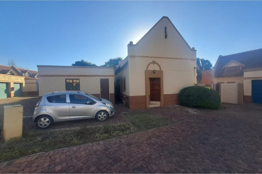 3 Bedroom Property for Sale in Equestria Gauteng