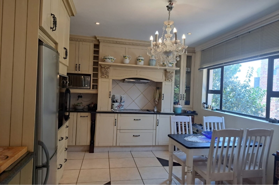 4 Bedroom Property for Sale in Heuningklip Gauteng