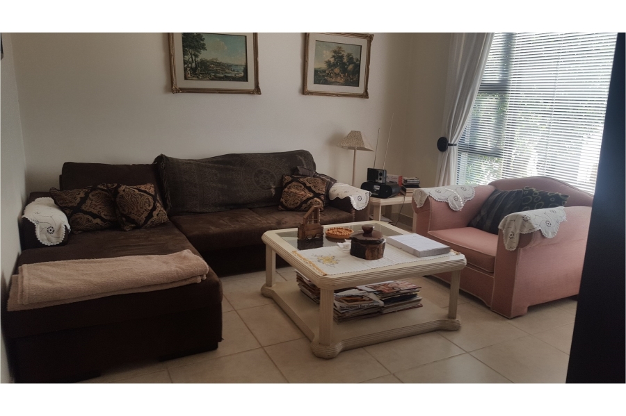4 Bedroom Property for Sale in Heuningklip Gauteng