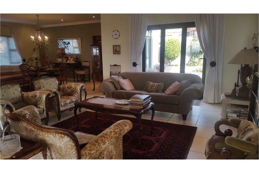 4 Bedroom Property for Sale in Heuningklip Gauteng
