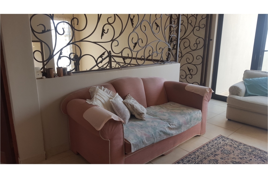 4 Bedroom Property for Sale in Heuningklip Gauteng