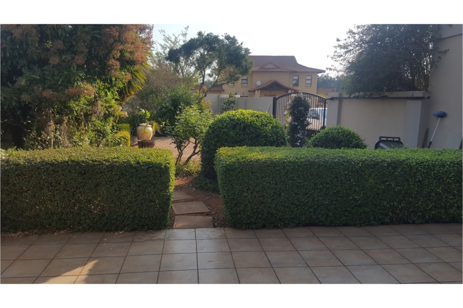 4 Bedroom Property for Sale in Heuningklip Gauteng