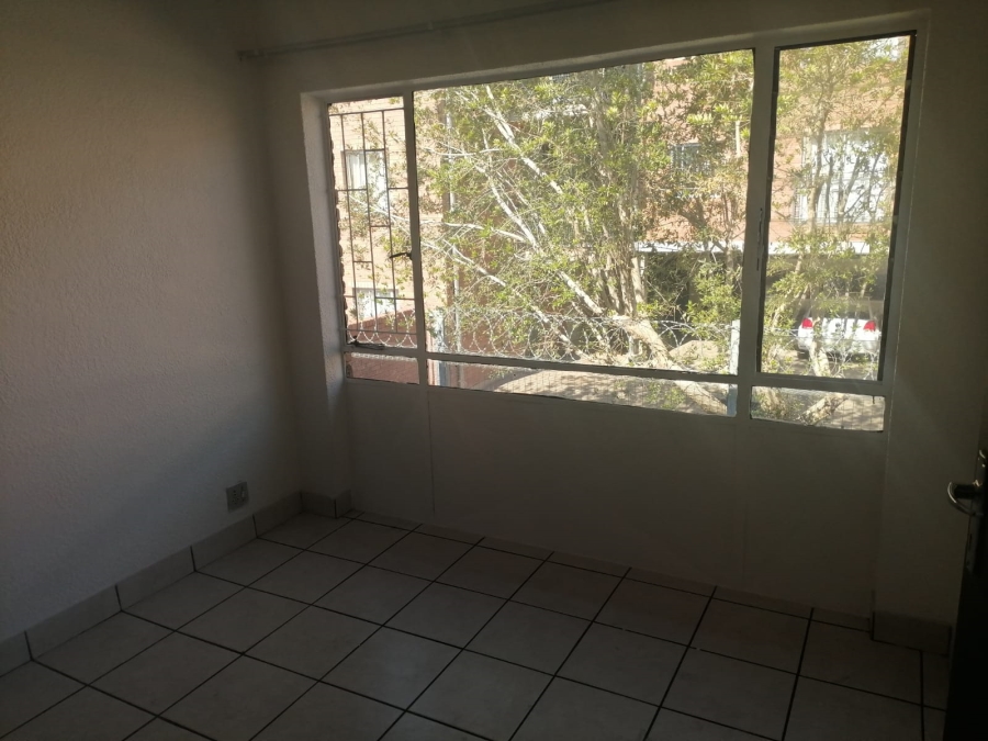 2 Bedroom Property for Sale in Pretoria North Gauteng