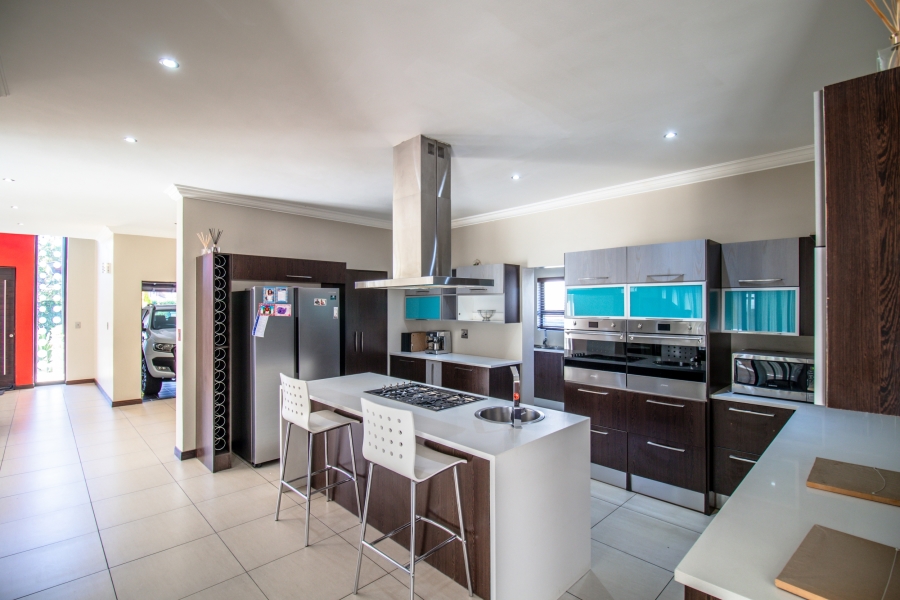 4 Bedroom Property for Sale in Midstream Estate Gauteng