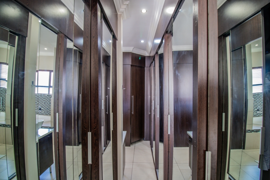 4 Bedroom Property for Sale in Midstream Estate Gauteng