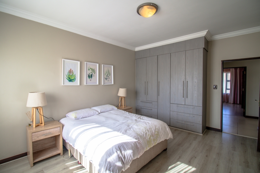 4 Bedroom Property for Sale in Midstream Estate Gauteng