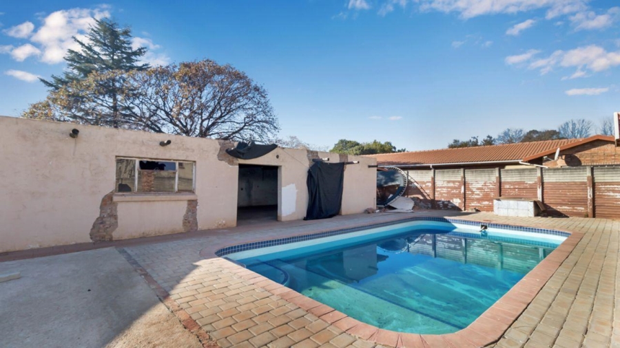4 Bedroom Property for Sale in Clubview Gauteng