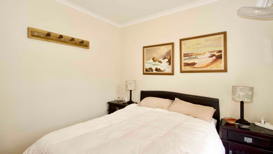 2 Bedroom Property for Sale in Kosmosdal Gauteng
