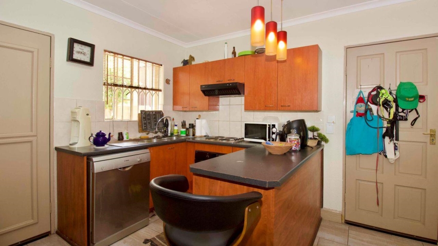 2 Bedroom Property for Sale in Kosmosdal Gauteng