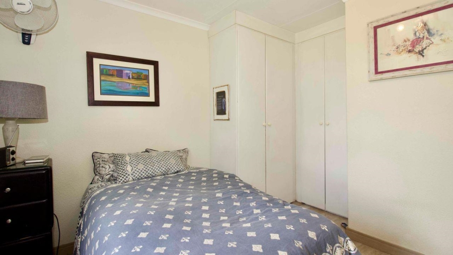 2 Bedroom Property for Sale in Kosmosdal Gauteng