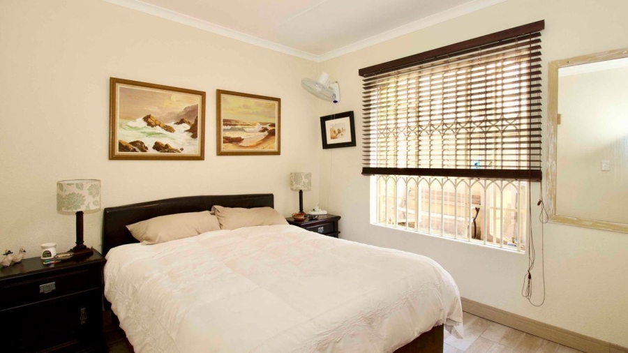 2 Bedroom Property for Sale in Kosmosdal Gauteng