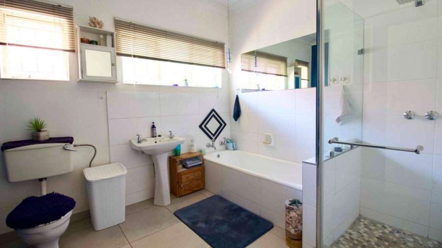 3 Bedroom Property for Sale in Doringkloof Gauteng