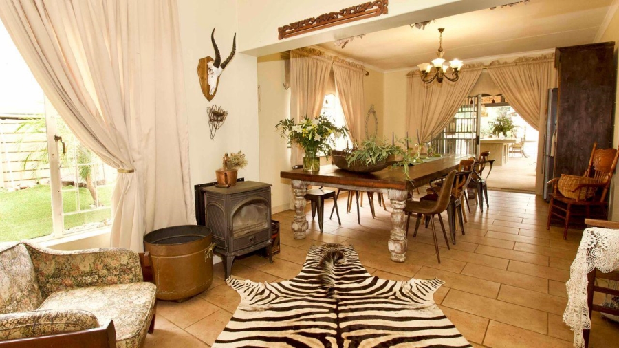 7 Bedroom Property for Sale in Clubview Gauteng