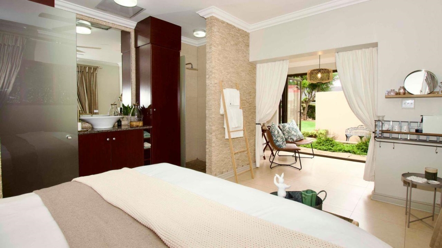 7 Bedroom Property for Sale in Clubview Gauteng