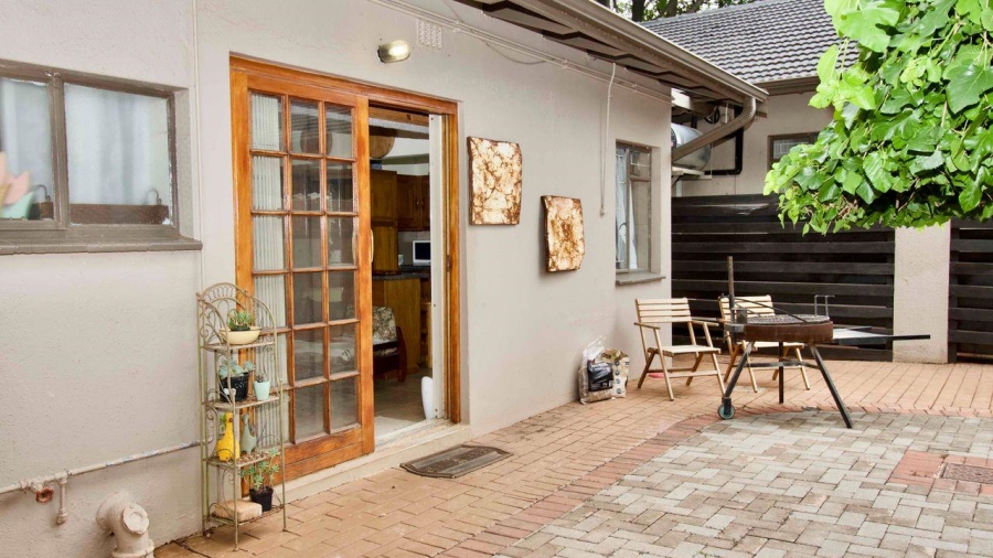 7 Bedroom Property for Sale in Clubview Gauteng