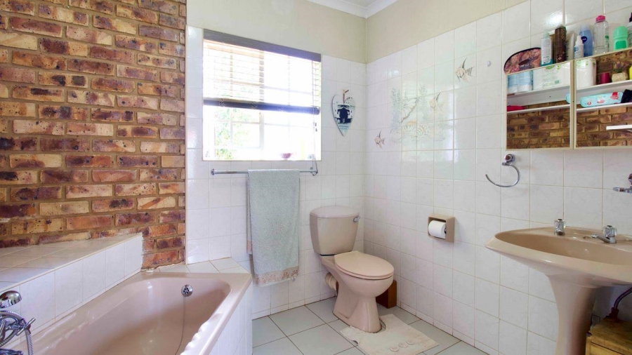 3 Bedroom Property for Sale in Clubview Gauteng