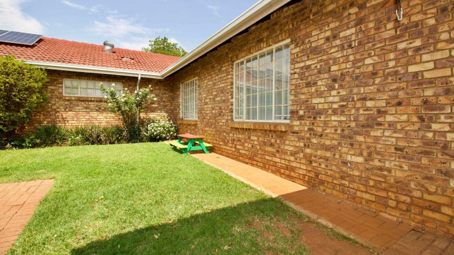 3 Bedroom Property for Sale in Clubview Gauteng