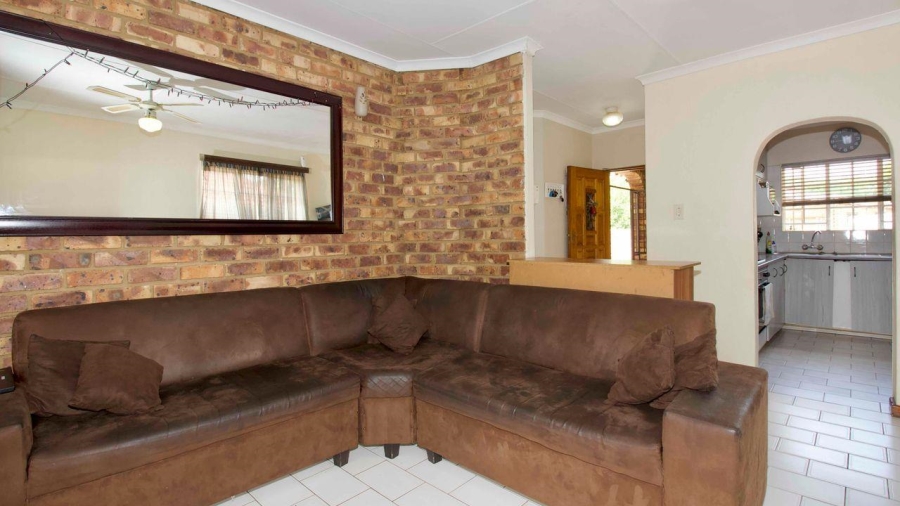 3 Bedroom Property for Sale in Clubview Gauteng