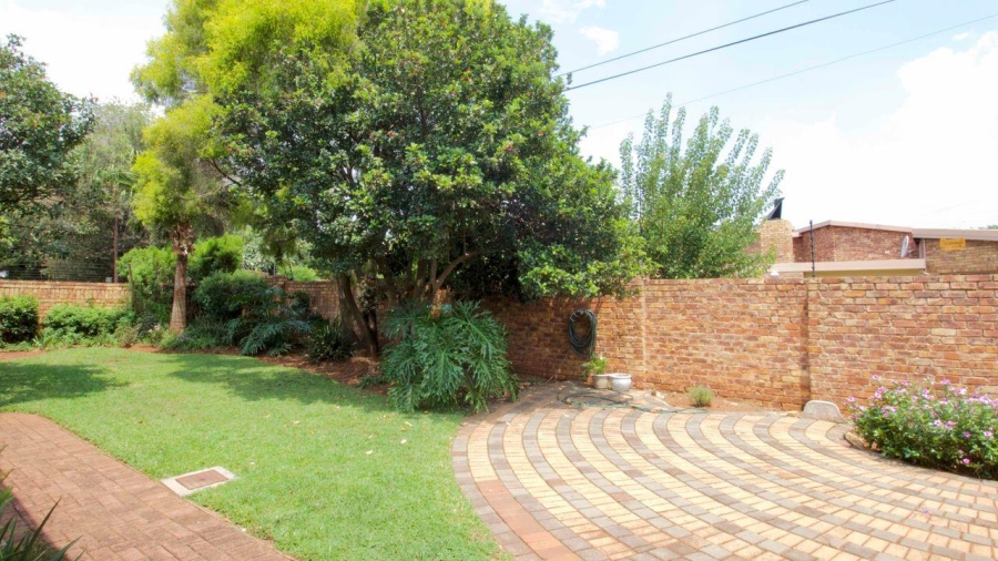 3 Bedroom Property for Sale in Clubview Gauteng