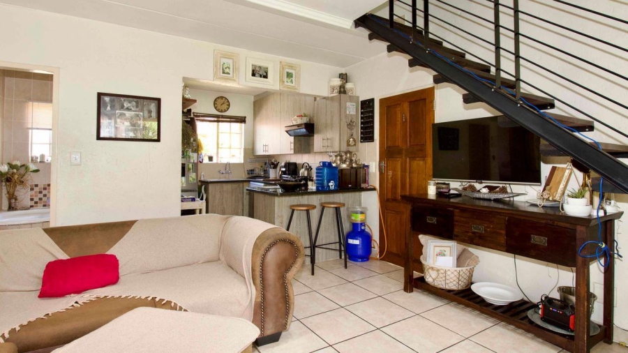 3 Bedroom Property for Sale in Amberfield Gauteng