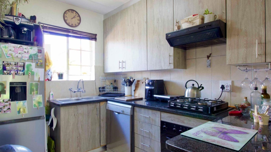 3 Bedroom Property for Sale in Amberfield Gauteng