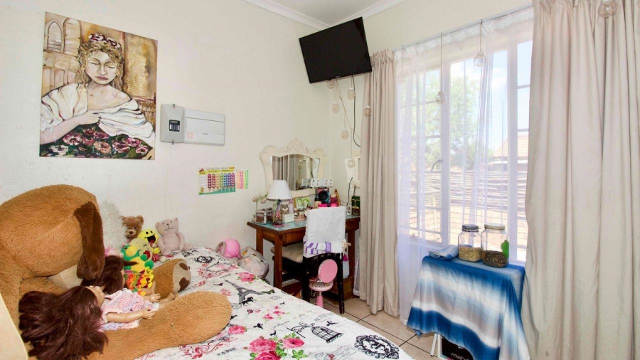 3 Bedroom Property for Sale in Amberfield Gauteng