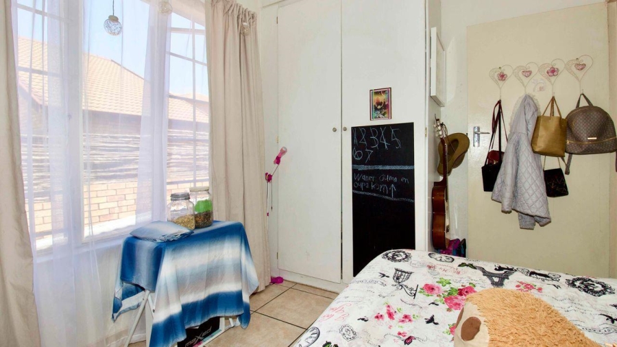 3 Bedroom Property for Sale in Amberfield Gauteng