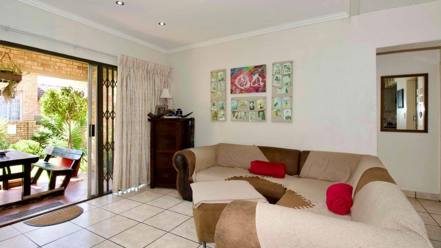 3 Bedroom Property for Sale in Amberfield Gauteng