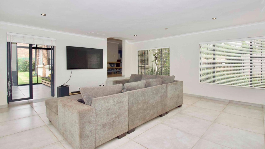 3 Bedroom Property for Sale in Highveld Gauteng