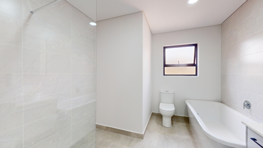 3 Bedroom Property for Sale in Dayanglen Gauteng