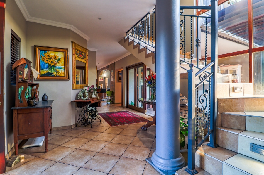 5 Bedroom Property for Sale in Midstream Estate Gauteng