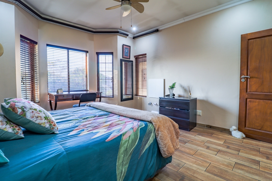 5 Bedroom Property for Sale in Midstream Estate Gauteng